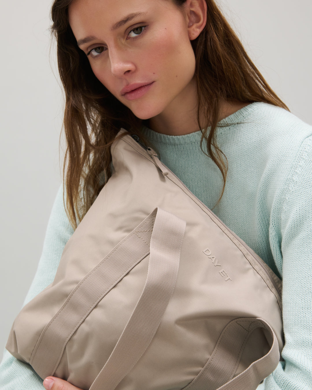 Medium Gweneth Tonal Shoppingväska