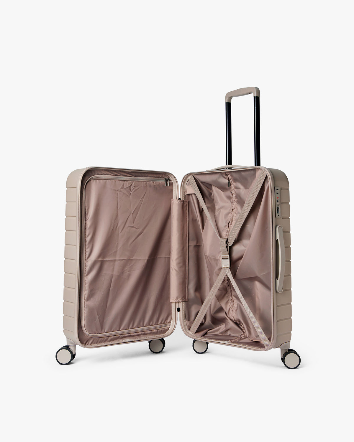 Medium 24" Tonal Logo Check-In Resväska