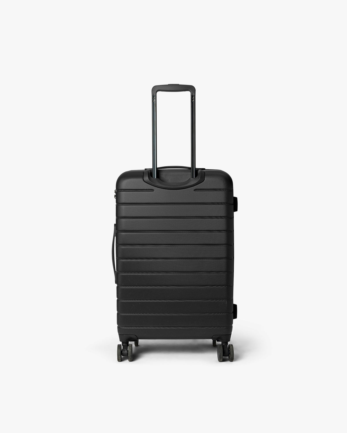 Medium 24" Tonal Logo Check-In Resväska