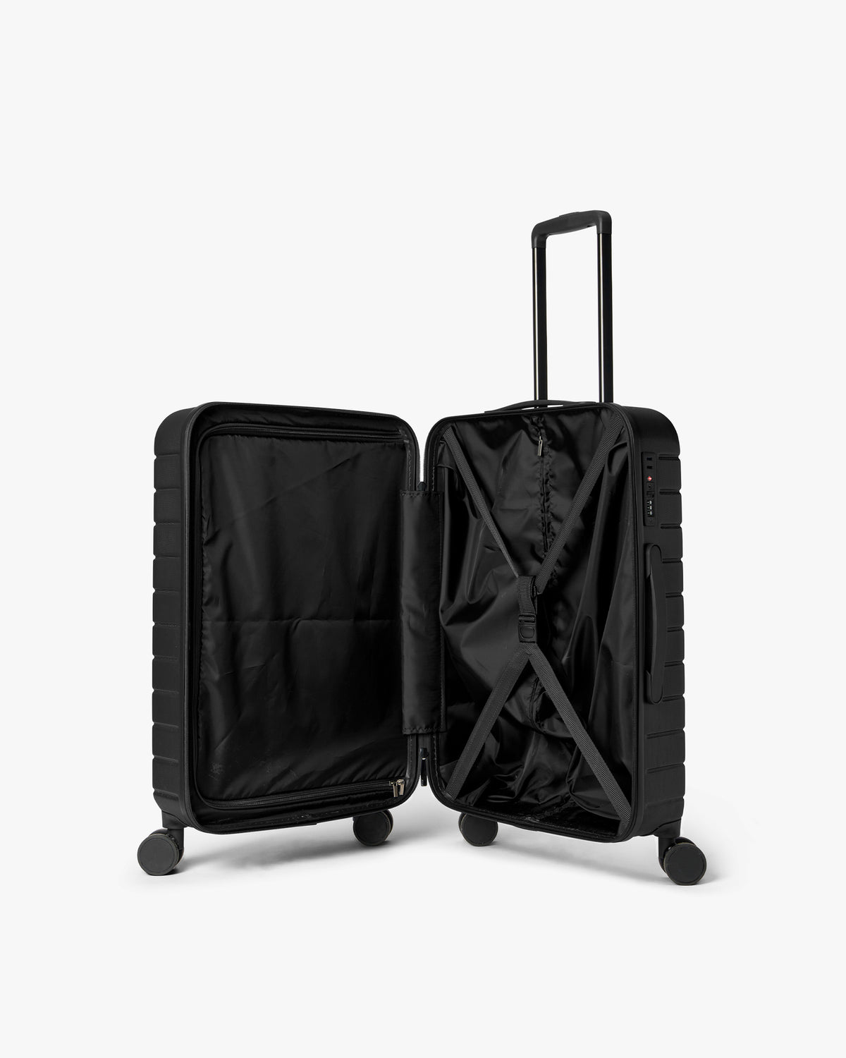 Medium 24" Tonal Logo Check-In Resväska