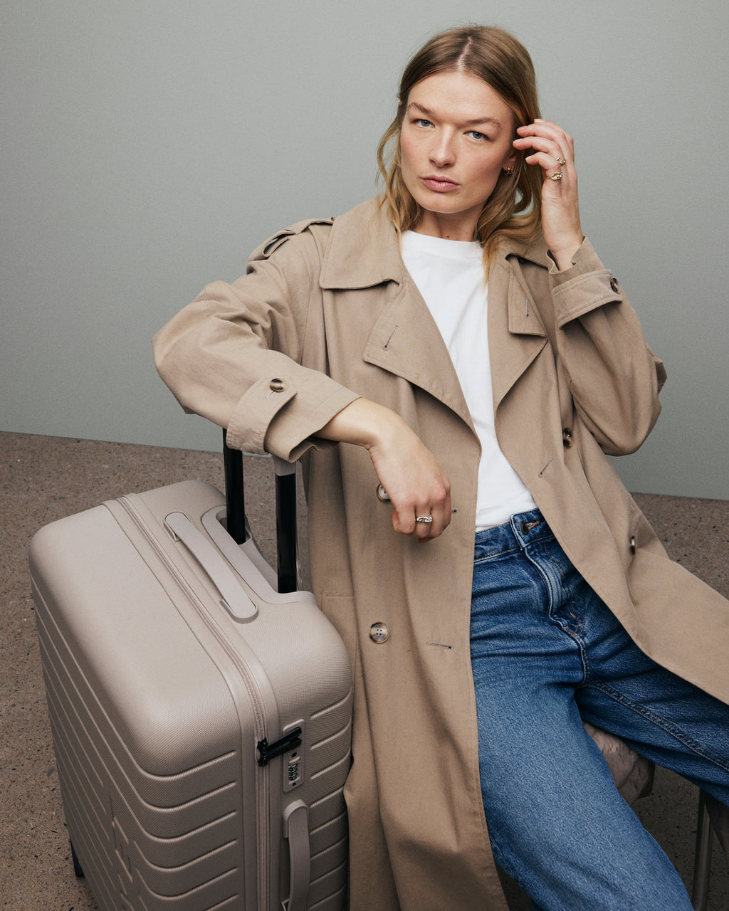 Day Tonal 28" Suitcase
