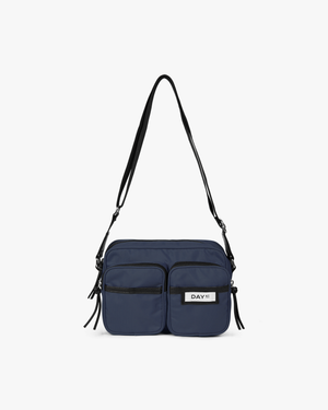 Medium Nylon Crossbody Axelväska