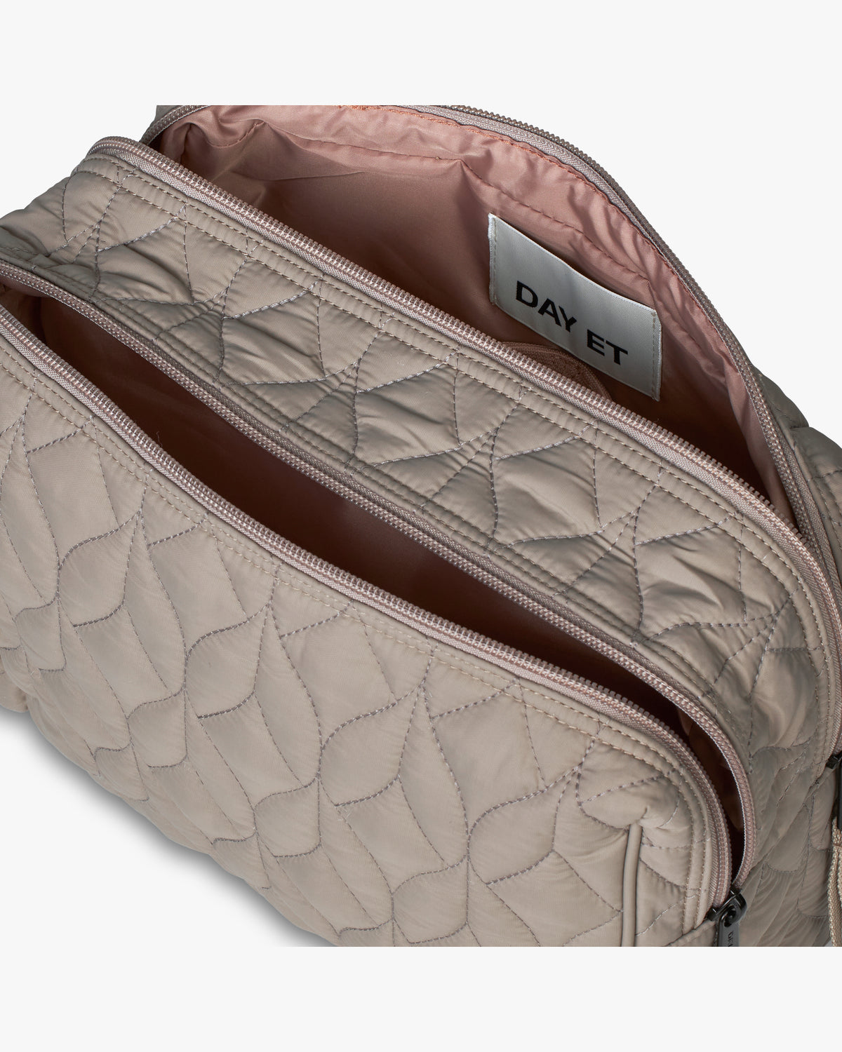 Day RE-Q Twist Washbag L