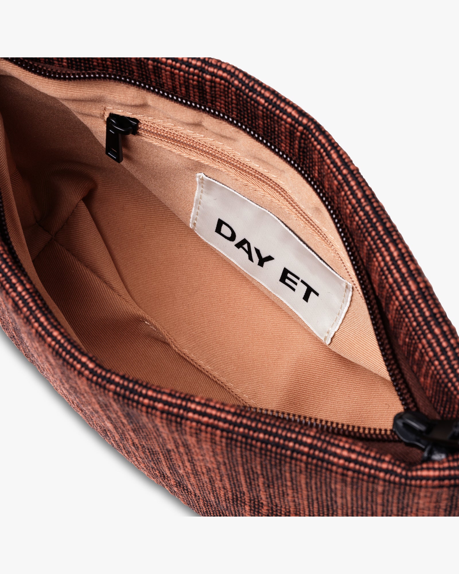 Day Raas Structure Pouch